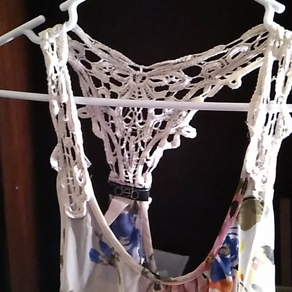 Crop top - Picture 3 of 4